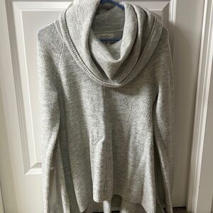 Jessica Simpson Soft Gray Turtleneck Sweater